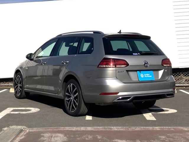 ゴルフヴァリアント TSIハイライン テックエディション 認定中古車 アダプティブクルーズコントロール レーンアシスト ブラインドスポットセンサー リアトラフィックアラート LEDライト 液晶式メーター AppleCarPlay対応純正ナビ 地デジTV(4枚目)