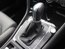 エアコンは、運転席と助手席でそれぞれお好みの温度に設定できます。これからの季節はあるとうれしい機能ですね。