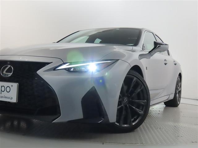 ＩＳ ＩＳ３００　Ｆスポーツ　パンク修理キット（スペアタイヤレス）　ステアリングヒーター　ＮＡＶＩ・ＡＩ－ＡＶＳ　ブラインドスポットモニター　運転席・助手席シートヒーター　後席サイドエアバッグ　パノラミックビューモニター（19枚目）