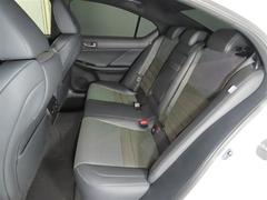 �����ӥ������ʻ�ߤ��Ƥ���ޤ��Τǡ�����Υ��ƥʥ󥹤Ϥ�����󡢤����ꤴ�Ȥʤɤ�¿����Ƥ�Ǥ������������ 4