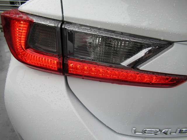 RC300h Fスポーツ 認定中古車 PCS BSM LED(18枚目)