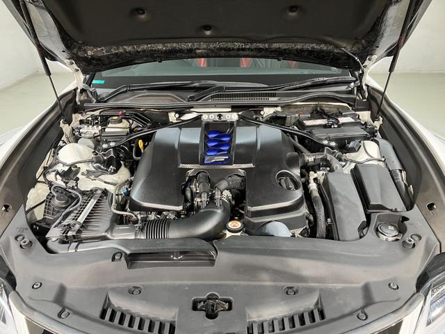 ＲＣ Ｆ カーボンエクステリアパッケージ　セミアニリン本革シート　Ｆ専用オレンジブレーキキャリパー　フロントスポイラー　クリアランスソナー＆バックソナー　ブラインドスポットモニター　プリクラッシュセーフティ　オートクルーズコントロール（18枚目）
