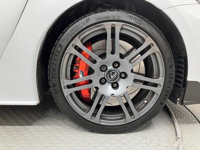 ＲＣ Ｆ カーボンエクステリアパッケージ　セミアニリン本革シート　Ｆ専用オレンジブレーキキャリパー　フロントスポイラー　クリアランスソナー＆バックソナー　ブラインドスポットモニター　プリクラッシュセーフティ　オートクルーズコントロール（19枚目）
