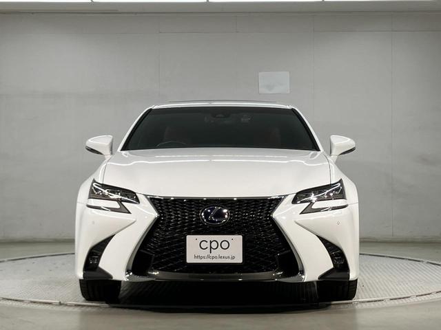 ＧＳ ＧＳ３００ｈ　Ｆスポーツ　本革シート　三眼フルＬＥＤヘッドライト　カラーヘッドアップディスプレイ　ブラインドスポットモニター　ムーンルーフ　クリアランスソナー　マークレビンソンプレミアムサラウンドサウンドシステム（2枚目）
