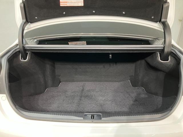 ＧＳ ＧＳ３００ｈ　Ｆスポーツ　本革シート　三眼フルＬＥＤヘッドライト　カラーヘッドアップディスプレイ　ブラインドスポットモニター　ムーンルーフ　クリアランスソナー　マークレビンソンプレミアムサラウンドサウンドシステム（6枚目）