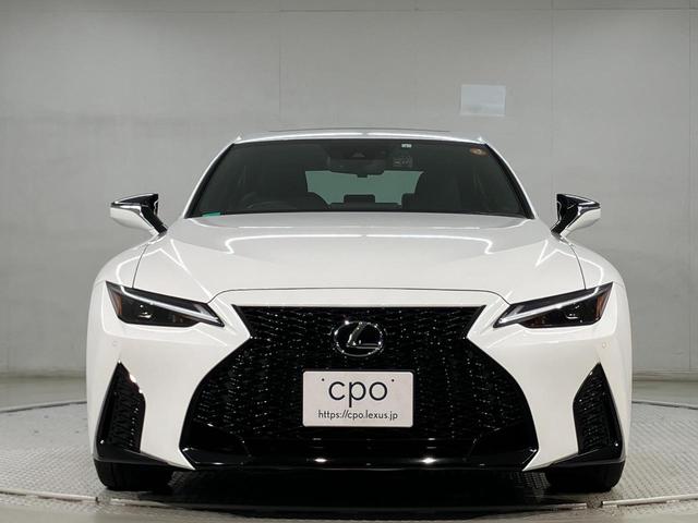ＩＳ ＩＳ３００ｈ　Ｆスポーツ　認定中古車・２年保証・ムーンルーフ・後席サイドエアバッグ・ＦＳＰＯＲＴ専用本革シート付車（2枚目）