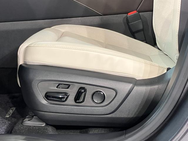 ＲＸ ＲＸ３５０ｈ　バージョンＬ　ＲＸ３５０ｈ　バージョンＬ　セミアニリン本革シート　デジタルインナーミラー　ドライブレコーダー　ルーフレール　パノラミックビューモニター　ブラインドスポットモニター　プリクラッシュセーフティシステム（11枚目）