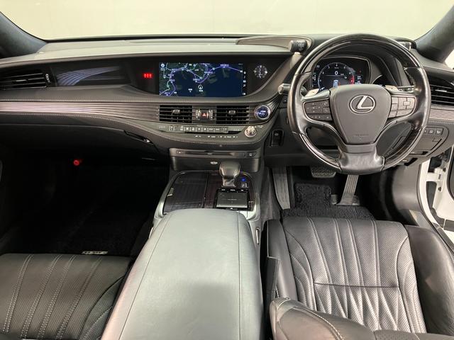 ＬＳ ＬＳ５００ｈ　バージョンＬ　セミアニリン本革シート　ブラインドスポットモニター　パノラミックビューモニター　ヘッドアップディスプレイ　マークレビンソンリファレンス３Ｄサラウンドサウンドシステム　ステアリングヒーター（9枚目）