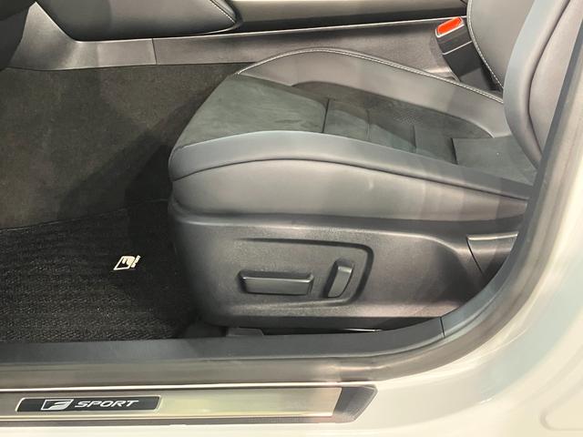 IS IS350 FスポーツモードブラックIII パノラミックビューモニター マークレビンソンプレミアムサラウンドサウンドシステム F SPORT専用オレンジブレーキキャリパー ブラインドスポットモニター プリクラッシュセーフティシステム(11枚目)