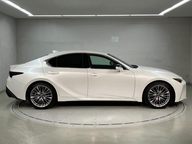 ＩＳ ＩＳ３００　バージョンＬ（4枚目）