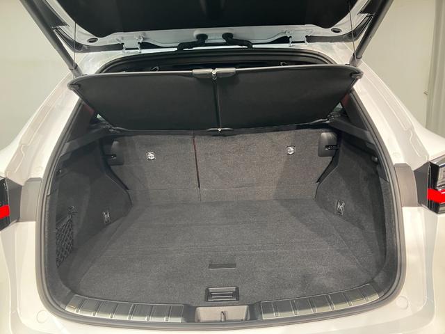 ＮＸ ＮＸ３５０　Ｆスポーツ　ＮＸ３５０　Ｆスポーツ（ＡＷＤ）　認定中古車　Ｆ　ＳＰＯＲＴ”専用本革シート　後席シートヒーター　おくだけ充電　ドライブレコーダー（前後方）（7枚目）