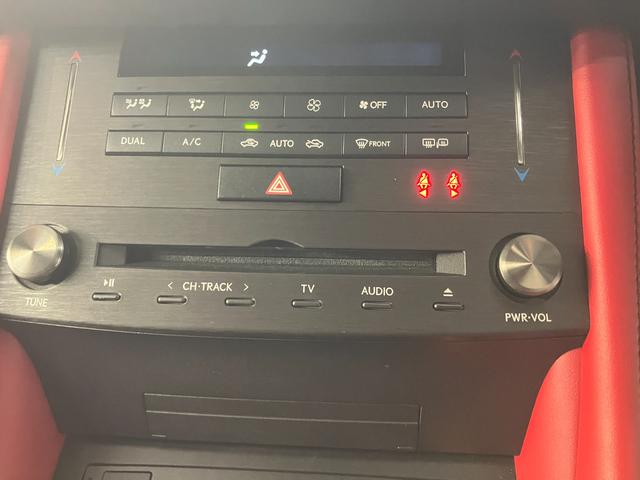 RC F カーボンエクステリアパッケージ(14枚目)