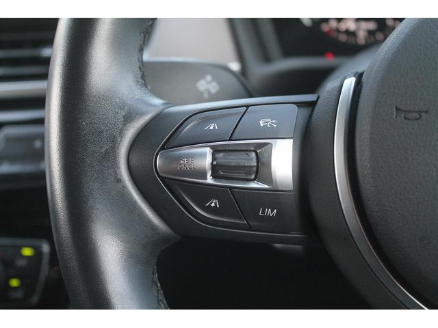 Ｘ２ ｘＤｒｉｖｅ　１８ｄ　ＭスポーツＸ　走行３．８万キロ　ハーフレザーシート　ヘッドアップディスプレイ　ＡＣＣ　インテリジェントセーフティ　純正Ｍスポーツフルエアロ＆１９ＡＷ　純正ＨＤＤナビ　バックカメラ　前後ドラレコ　禁煙車（4枚目）