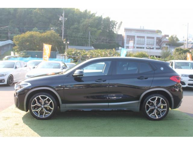 Ｘ２ ｘＤｒｉｖｅ　１８ｄ　ＭスポーツＸ　走行３．８万キロ　ハーフレザーシート　ヘッドアップディスプレイ　ＡＣＣ　インテリジェントセーフティ　純正Ｍスポーツフルエアロ＆１９ＡＷ　純正ＨＤＤナビ　バックカメラ　前後ドラレコ　禁煙車（8枚目）