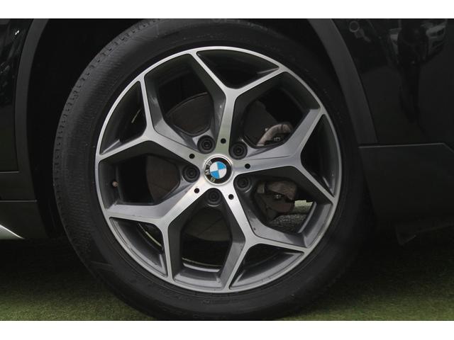 Ｘ１ ｘＤｒｉｖｅ　１８ｄ　ｘライン　ワンオーナー車　黒革　ＡＣＣ　ヘッドアップディスプレイ　衝突軽減　ＬＥＤヘッドライト　純正ＨＤＤナビ　バックカメラ　純正１８インチＡＷ　３６０度ドラレコ　電動リアゲート　アンビエントライト　禁煙車（11枚目）