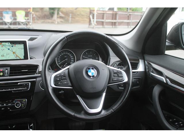 Ｘ１ ｘＤｒｉｖｅ　１８ｄ　ｘライン　ワンオーナー車　黒革　ＡＣＣ　ヘッドアップディスプレイ　衝突軽減　ＬＥＤヘッドライト　純正ＨＤＤナビ　バックカメラ　純正１８インチＡＷ　３６０度ドラレコ　電動リアゲート　アンビエントライト　禁煙車（35枚目）