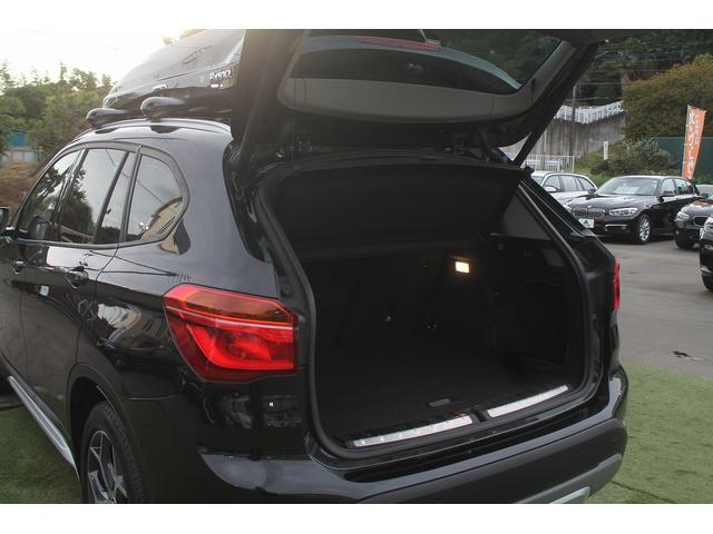 Ｘ１ ｘＤｒｉｖｅ　１８ｄ　ｘライン　ワンオーナー車　黒革　ＡＣＣ　ヘッドアップディスプレイ　衝突軽減　ＬＥＤヘッドライト　純正ＨＤＤナビ　バックカメラ　純正１８インチＡＷ　３６０度ドラレコ　電動リアゲート　アンビエントライト　禁煙車（42枚目）
