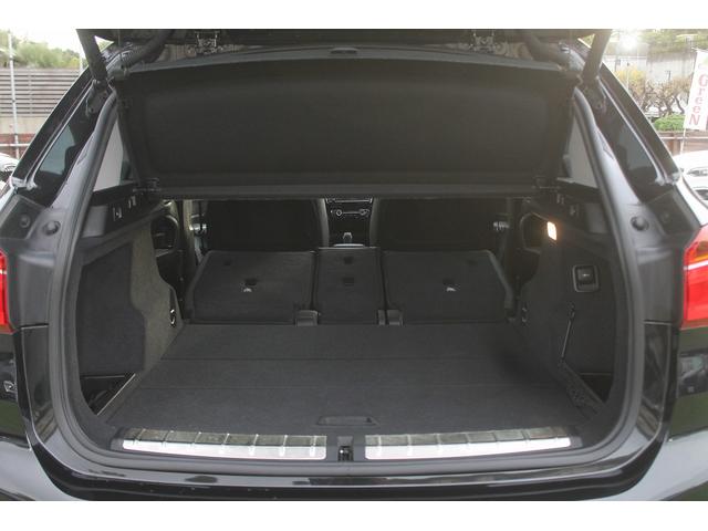 Ｘ１ ｘＤｒｉｖｅ　１８ｄ　ｘライン　ワンオーナー車　黒革　ＡＣＣ　ヘッドアップディスプレイ　衝突軽減　ＬＥＤヘッドライト　純正ＨＤＤナビ　バックカメラ　純正１８インチＡＷ　３６０度ドラレコ　電動リアゲート　アンビエントライト　禁煙車（45枚目）