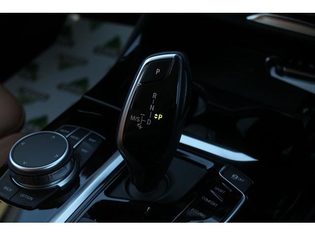 �S�Ԃ����悪�\�ł��B���ۂɃn���h���������Ē����^�]�t�B�[�����O�����̊��������B������񂨗F�B�₲�Ƒ��A�ꏏ�ɂ����X�������������悳��Ă��ӌ��𒸂������v���܂��B