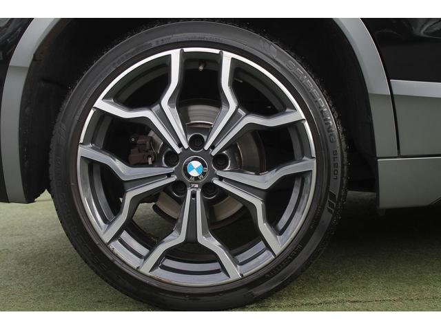 Ｘ２ ｘＤｒｉｖｅ　１８ｄ　ＭスポーツＸ　ハイラインパック　コンフォートＰＫＧ　黒革　ＬＥＤヘッドライト　ヘッドアップディスプレイ　ＡＣＣ　衝突軽減　純正Ｍスポーツフルエアロ＆１９ＡＷ　アンビエントライト　純正ＨＤＤナビ　バックカメラ　シートヒーター　禁煙車（41枚目）