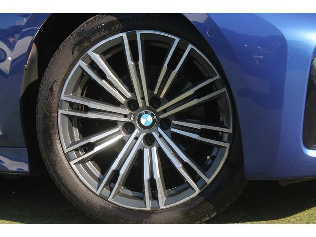 ３シリーズ ３２０ｄ　ｘＤｒｉｖｅＭスポーツハイラインパッケージ　２Ｌディーゼルターボ　アイボリー本革　ＡＣＣ　ＴＶ　インテリジェントセーフティー　純正ＨＤＤナビ　地デジ　全方位カメラ　純正Ｍスポーツフルエアロ＆１８ＡＷ　　ＬＥＤ　電動リアゲート　前後ドラレコ　禁煙（8枚目）