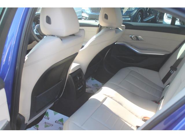 ３シリーズ ３２０ｄ　ｘＤｒｉｖｅＭスポーツハイラインパッケージ　２Ｌディーゼルターボ　アイボリー本革　ＡＣＣ　ＴＶ　インテリジェントセーフティー　純正ＨＤＤナビ　地デジ　全方位カメラ　純正Ｍスポーツフルエアロ＆１８ＡＷ　　ＬＥＤ　電動リアゲート　前後ドラレコ　禁煙（27枚目）