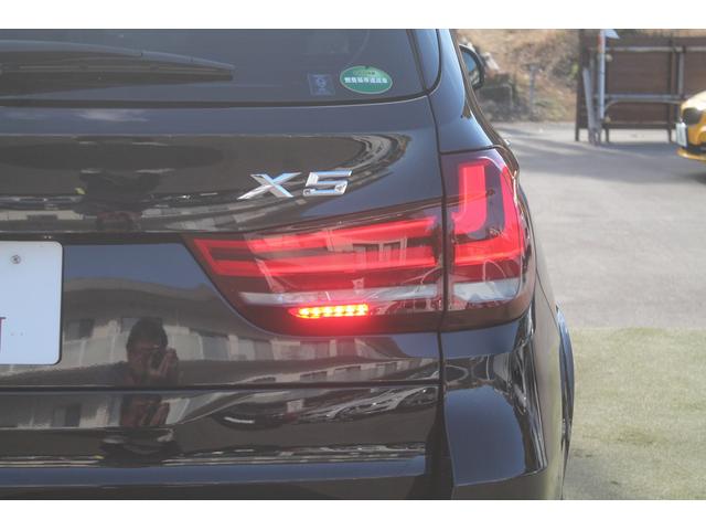 Ｘ５ ｘＤｒｉｖｅ　３５ｄ　Ｍスポーツ　黒本革スポーツシート　ＡＣＣ　インテリジェントセーフティー　純正ＨＤＤナビ地デジ　純正Ｍスポーツフルエアロ　オプション２０ＡＷ　パドルシフト　シートヒーター　前後ドラレコ　ブラックグリル　禁煙車（47枚目）