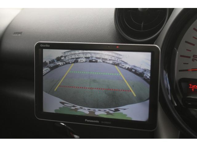 ＭＩＮＩ クーパー　クロスオーバー　走行３．２万キロ　キセノン　純正１６ＡＷ　パナソニックポータブルナビ　バックカメラ　ＥＴＣ　キーレス　フォグランプ　ルーフレール　ホワイトルーフ　整備記録簿　取扱説明書　スペアキー　車検９年４月まで（16枚目）