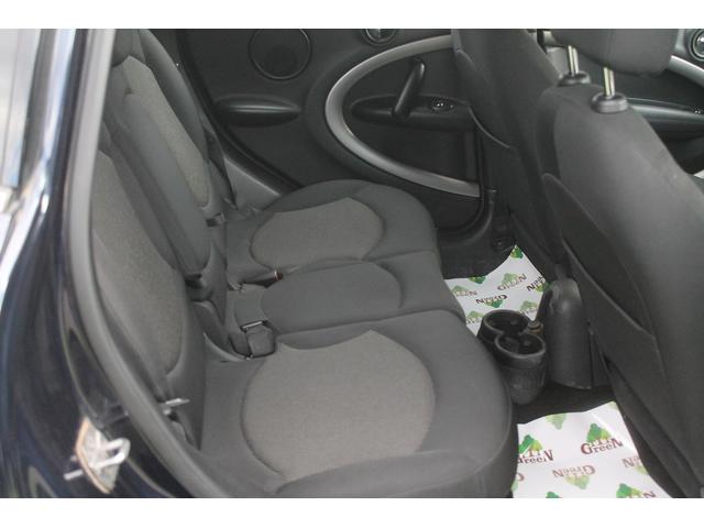 ＭＩＮＩ クーパー　クロスオーバー　走行３．２万キロ　キセノン　純正１６ＡＷ　パナソニックポータブルナビ　バックカメラ　ＥＴＣ　キーレス　フォグランプ　ルーフレール　ホワイトルーフ　整備記録簿　取扱説明書　スペアキー　車検９年４月まで（17枚目）