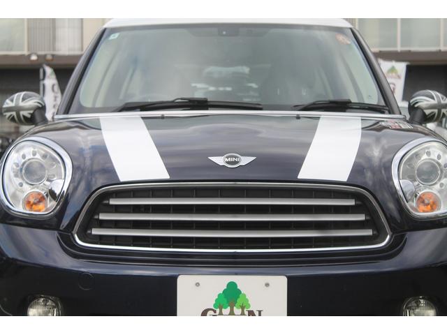 ＭＩＮＩ クーパー　クロスオーバー　走行３．２万キロ　キセノン　純正１６ＡＷ　パナソニックポータブルナビ　バックカメラ　ＥＴＣ　キーレス　フォグランプ　ルーフレール　ホワイトルーフ　整備記録簿　取扱説明書　スペアキー　車検９年４月まで（42枚目）