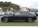 ７４０ｉ　Ｍスポーツ　キャメルブラウン革　サンルーフ　レーザーヘッドライト　ヘッドアップディスプレイ　ハーマンカードン　ＡＣＣ　衝突軽減　純正Ｍスポーツフルエアロ＆２０ＡＷ　純正ナビ地デジ　ＢＳＭ　ソフトクローズドア　禁煙（10枚目）