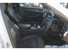 ５シリーズ ５３０ｉツーリング　Ｍスポーツ　コンフォートＰＫＧ　黒革シート　ヘッドアップディスプレイ 9510367A20251212W001 3