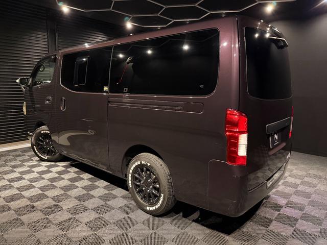 ＮＶ３５０キャラバンバン ロングプレミアムＧＸ　パナソニック大画面１０インチフローティングナビ＆ＴＶ／後席モニター／バックカメラ／ドラレコ／リアフローリング／ベッドキット／シートカバー（18枚目）