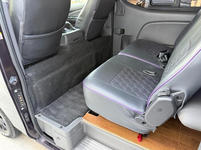 ＮＶ３５０キャラバンバン ロングプレミアムＧＸ　パナソニック大画面１０インチフローティングナビ＆ＴＶ／後席モニター／バックカメラ／ドラレコ／リアフローリング／ベッドキット／シートカバー（33枚目）