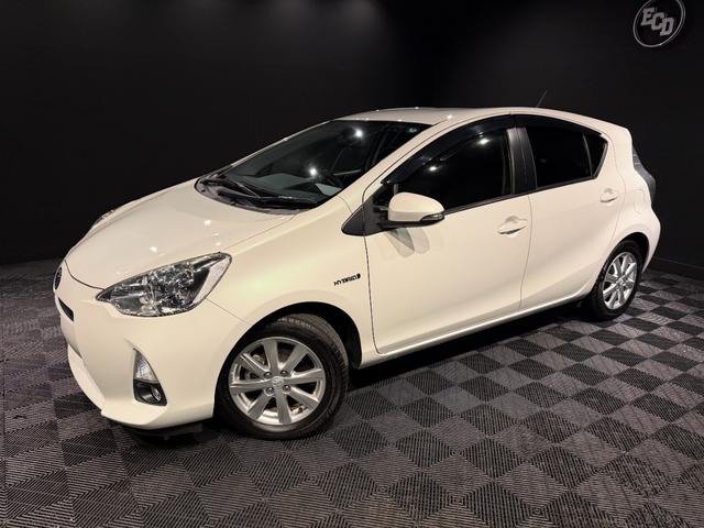 アクア Ｓ　プッシュスタート／スマートキー／７インチナビ／バックカメラ／ＥＴＣ／パールホワイト（5枚目）