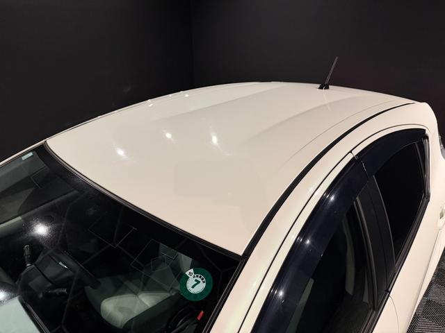 アクア Ｓ　プッシュスタート／スマートキー／７インチナビ／バックカメラ／ＥＴＣ／パールホワイト（13枚目）