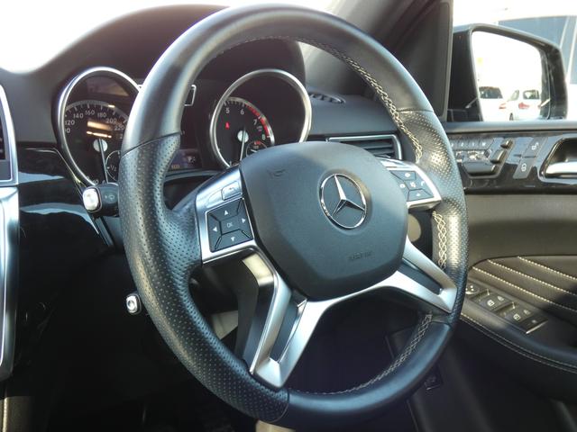 ML350BE AMGスポーツ パノラマ黒革 360C 禁煙(10枚目)