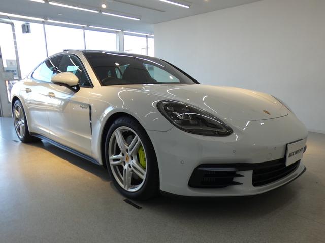 パナメーラ ４　Ｅ－ハイブリッド　スポクロ　パノラマＳＲ　ＤメモリーＰ　黒革　全席シートヒーター　４ＺＯＮＥエアコン　ＰＣＭナビ全周カメラ　クルコン　ＬＫＡ　ＬＥＤヘッドライト　コンフォートＡ　ソフトクローズＤ　ＢＯＳＥ　ＰＡＳＭエアサス　純正２０ＡＷ　禁煙（43枚目）