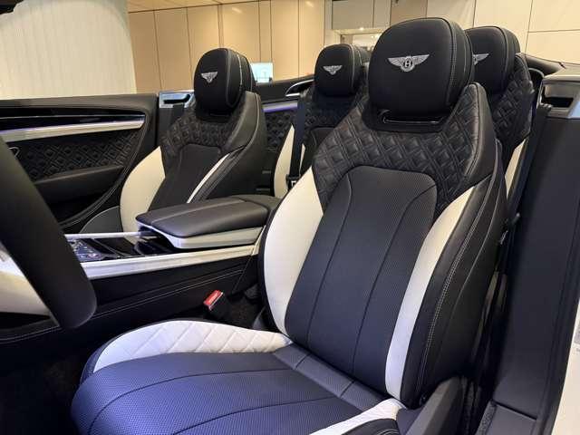 コンチネンタル ＧＴコンバーチブル　Ｖ８　４ＷＤ　Ｓ　ツーリング　スタイリングスペック　ツーリングスペック　ローティングディスプレイダイヤモンドナーリング　ムードライティング　コントラストステッチ　カラースペック　ＬＥＤウェルカムランプ（14枚目）