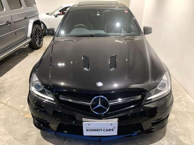 Ｃクラス Ｃ６３　ＡＭＧ　エディション５０７　特別仕様車　ＮＡ６．３Ｌ　Ｖ８最終モデル／専用チューニング５０７馬力エンジン／ＡＭＧ鍛造１９ＡＷ／大径ブレーキ／ボンネットダクト／ブラックグリル／ｄｅｓｉｇｎｏナッパレザ－／アルカンタラステア＋シフト（18枚目）