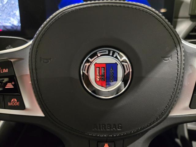 B3 リムジン オールラッド ALPINA Safetyパッケージ/コックピットプロフェッショナル(ヘッドアップディスプレイ)/メリノフルレザーブラック+レザーダッシュボード/カーボンルーフ/アルピナクラシック20inchAW(37枚目)
