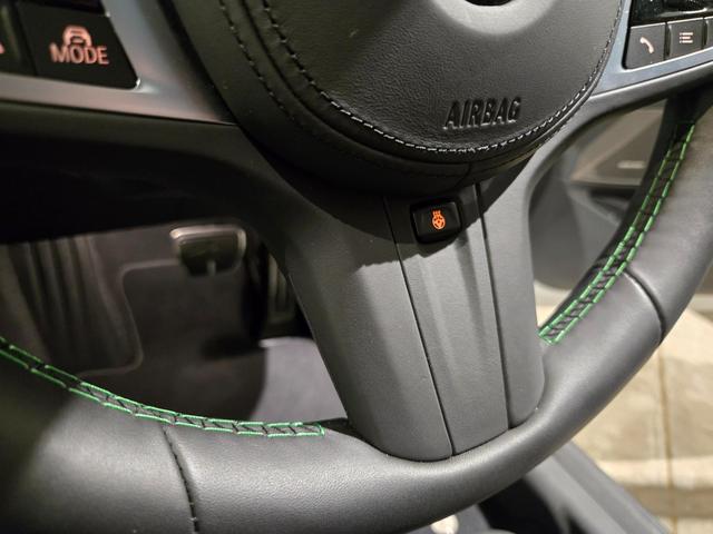 B3 リムジン オールラッド ALPINA Safetyパッケージ/コックピットプロフェッショナル(ヘッドアップディスプレイ)/メリノフルレザーブラック+レザーダッシュボード/カーボンルーフ/アルピナクラシック20inchAW(77枚目)