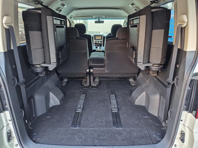 デリカD:5 C2 G ナビパッケージ 1オーナー記録簿15枚禁煙ローデストエアロ純正ナビロックフォードサウンドF&S&Bカメラ社外地デジTVキット電動スライドドアスマートキーHIDクルコンETCスペアキー社外17AW新車保証書取説記録簿(24枚目)