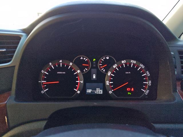 ヴェルファイア 2.4Z プラチナセレクションII 1オーナー禁煙HDDサイバーナビ地デジ(ハンドルスイッチ連動)バックカメラブルートゥースオーディオ両側電動スライドドアパワーバックドアETCドライブレコーダーキセノンスマートキーアルカンタラシート(30枚目)
