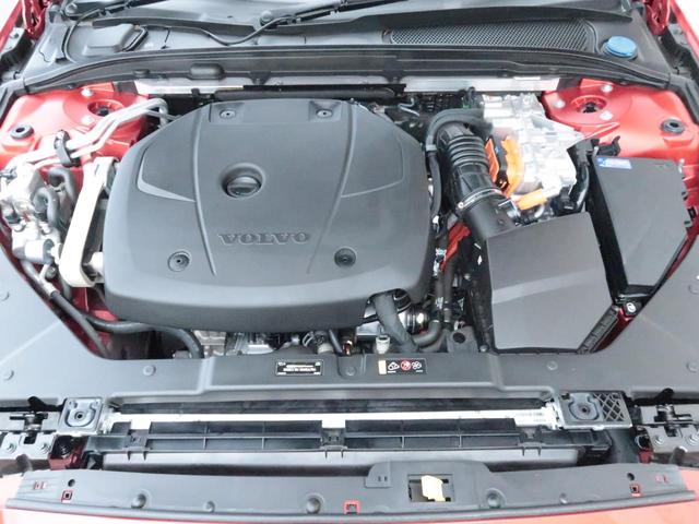 T6 ツインエンジン AWD インスクリプション 弊社デモカー 黒革 サンルーフ メモリー機能付きパワーシート シートヒーター シートエアコン ステアリングホイールヒーター harman/kardo クリスタルシフトノブ パワーテールゲート(15枚目)
