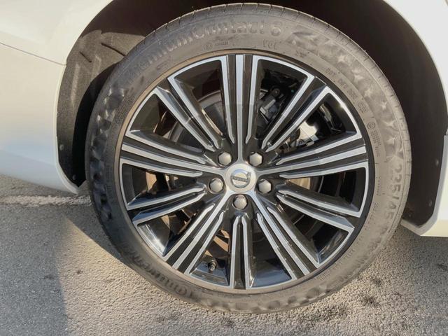 T5 インスクリプション 認定中古車 禁煙車 茶革シート 純正9インチナビ フルセグTV harman/kardon インテリセーフ 360°ビューカメラ パイロットアシスト シートベンチレーション 純正19AW(48枚目)