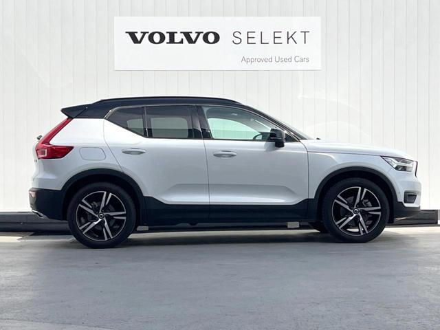 ＸＣ４０ Ｔ４　ＡＷＤ　Ｒデザイン　認定中古車　純正９インチナビ　３６０°ビューカメラ　禁煙車　インテリセーフ　シートヒーター　メモリー機能付きパワーシート　フルセグＴＶ　Ｂｌｕｅｔｏｏｔｈ　ルーフレール　パドルシフト　ＥＴＣ（18枚目）