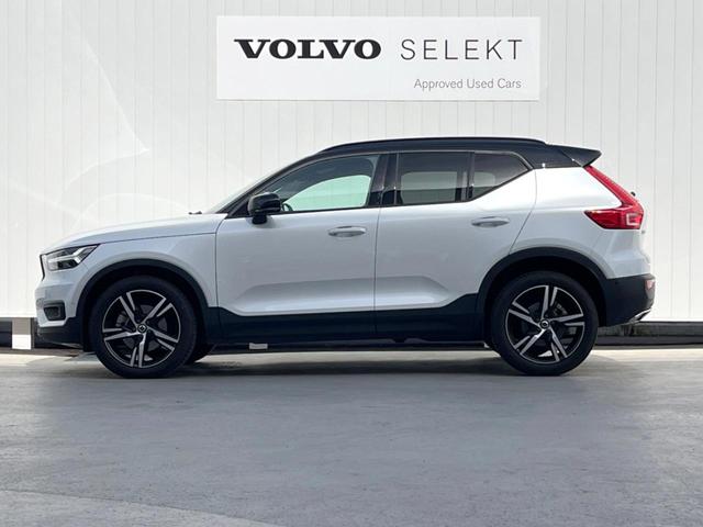 ＸＣ４０ Ｔ４　ＡＷＤ　Ｒデザイン　認定中古車　純正９インチナビ　３６０°ビューカメラ　禁煙車　インテリセーフ　シートヒーター　メモリー機能付きパワーシート　フルセグＴＶ　Ｂｌｕｅｔｏｏｔｈ　ルーフレール　パドルシフト　ＥＴＣ（45枚目）