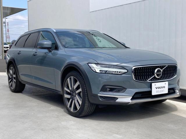 Ｖ９０ クロスカントリー　Ｂ６　ＡＷＤ　プロ　認定中古車　パノラマガラスサンルーフ　Ｂ＆Ｗ　マッサージ機能付きシート　禁煙車　純正９インチナビ　３６０°ビューカメラ　Ｂｌｕｅｔｏｏｔｈ　ＡｐｐｌｅＣａｒＰｌａｙ　メモリー機能付きパワーシート（55枚目）