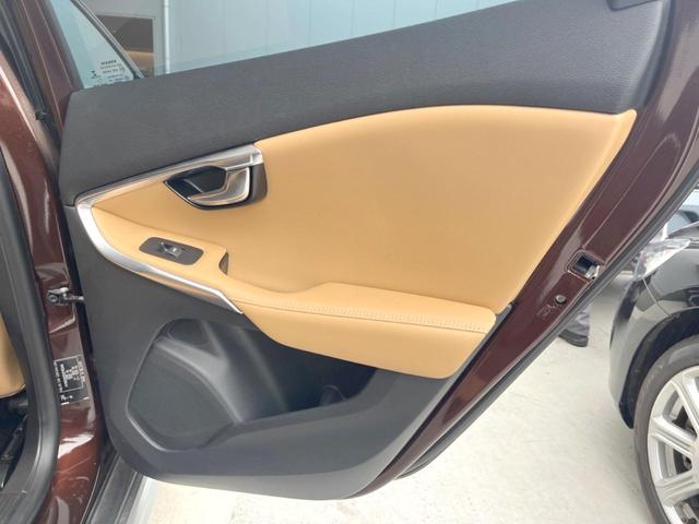 Ｖ４０ クロスカントリー　Ｔ５　ＡＷＤ　ＳＥ　純正ナビ　バックカメラ　禁煙車　トールハンマーＬＥＤヘッド　Ｂｌｕｅｔｏｏｔｈ　シートヒーター　メモリー機能付きパワーシート　ブラインドスポットインフォメーション（41枚目）